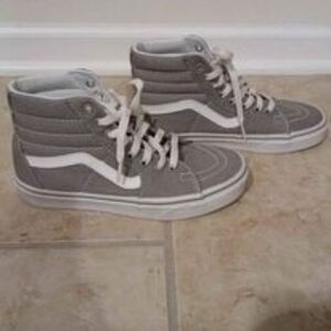 Womens Vans Size 6.5 high top Sneaker gray